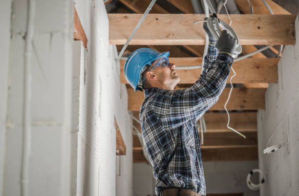 Best Affordable Emergency Electrician  in Versailles, OH